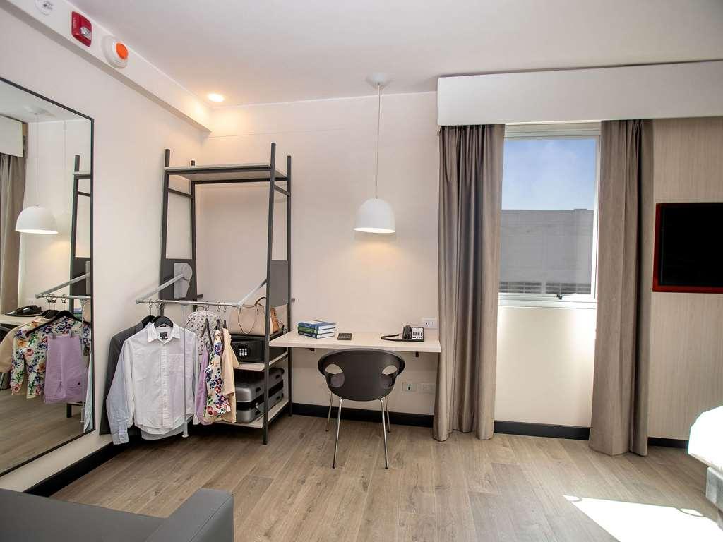 Hotel Ibis Styles Benavides Miraflores